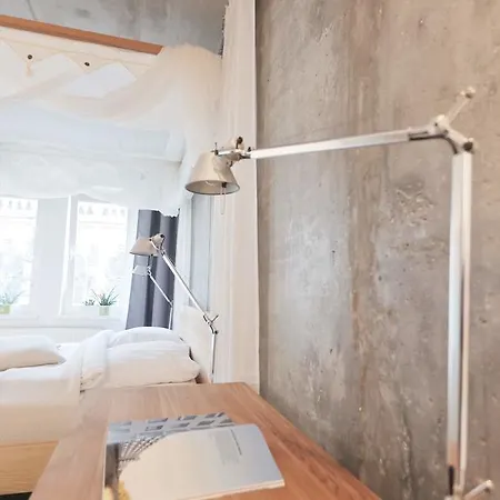 Green Design Loft 4* Lipsko