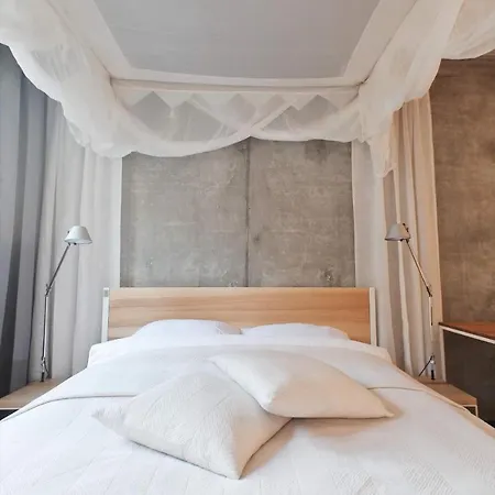 Green Design Loft Апарт-отель